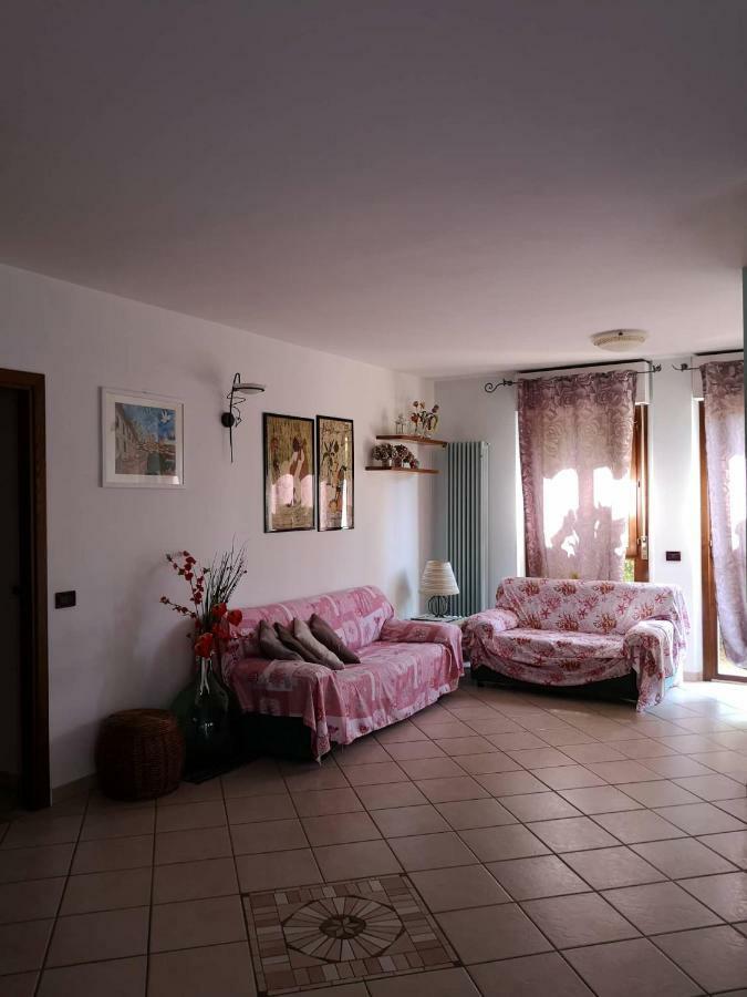 コッレ・ヴァル・デルザ La Casa Di Fiammettaヴィラ エクステリア 写真