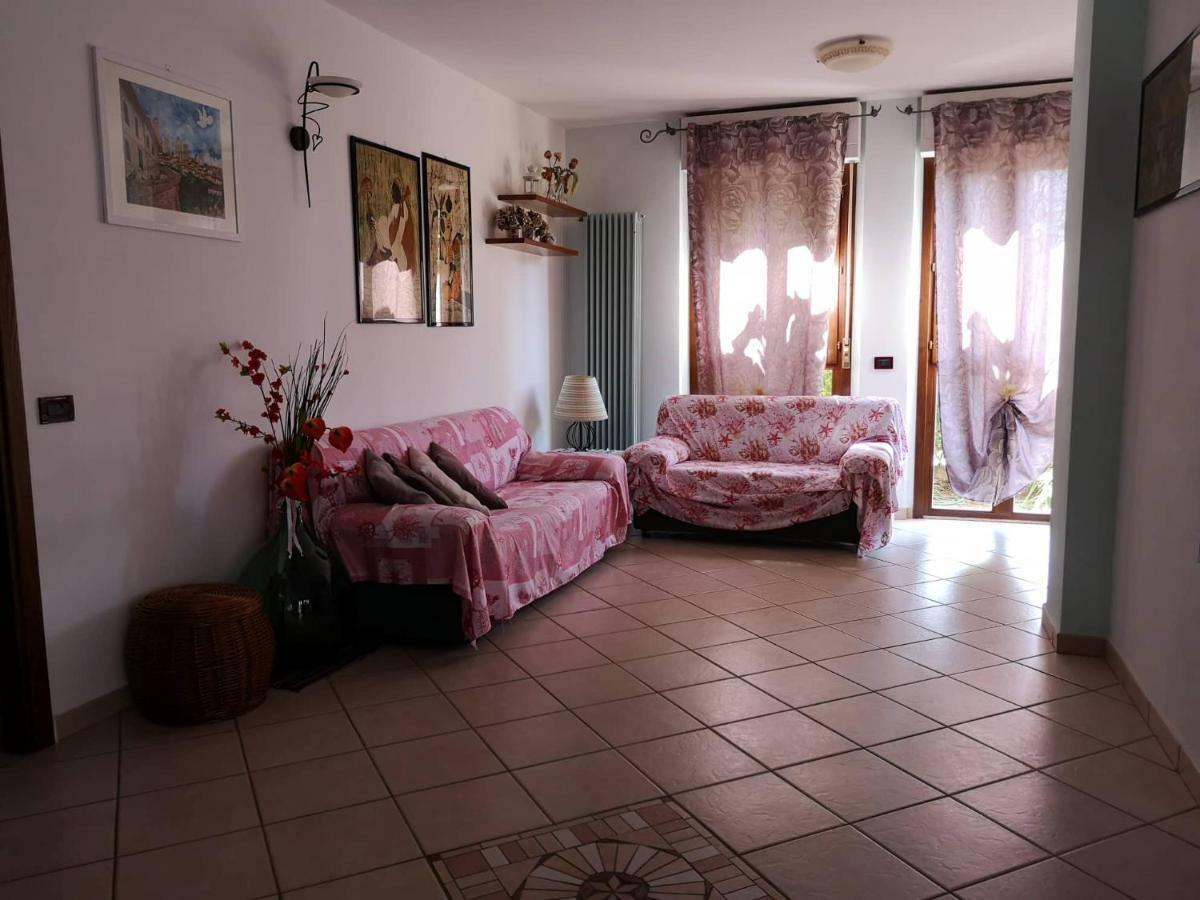 コッレ・ヴァル・デルザ La Casa Di Fiammettaヴィラ エクステリア 写真